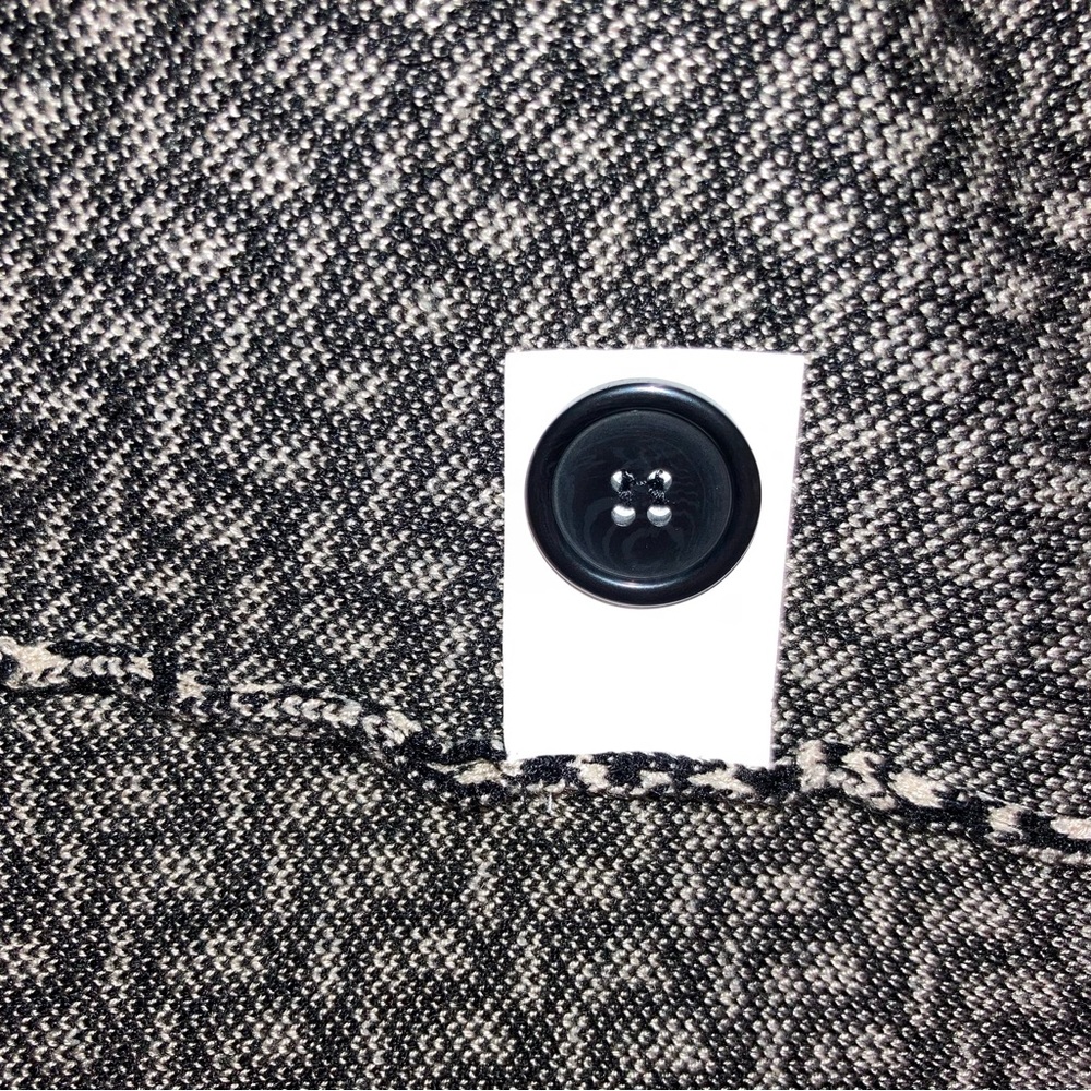 NWT MAX STUDIO One Button Cardigan Sweater, Size: Medium - Picture 6 of 6